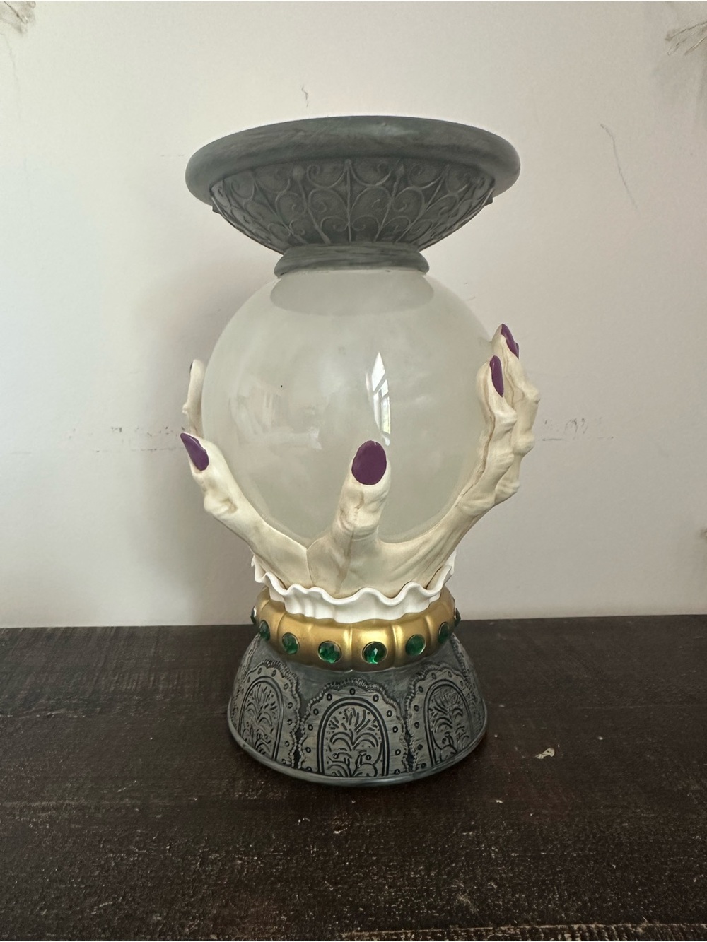 Bath & Body Works Light Up Fortune Teller Water Globe 3 Wick Candle Holder